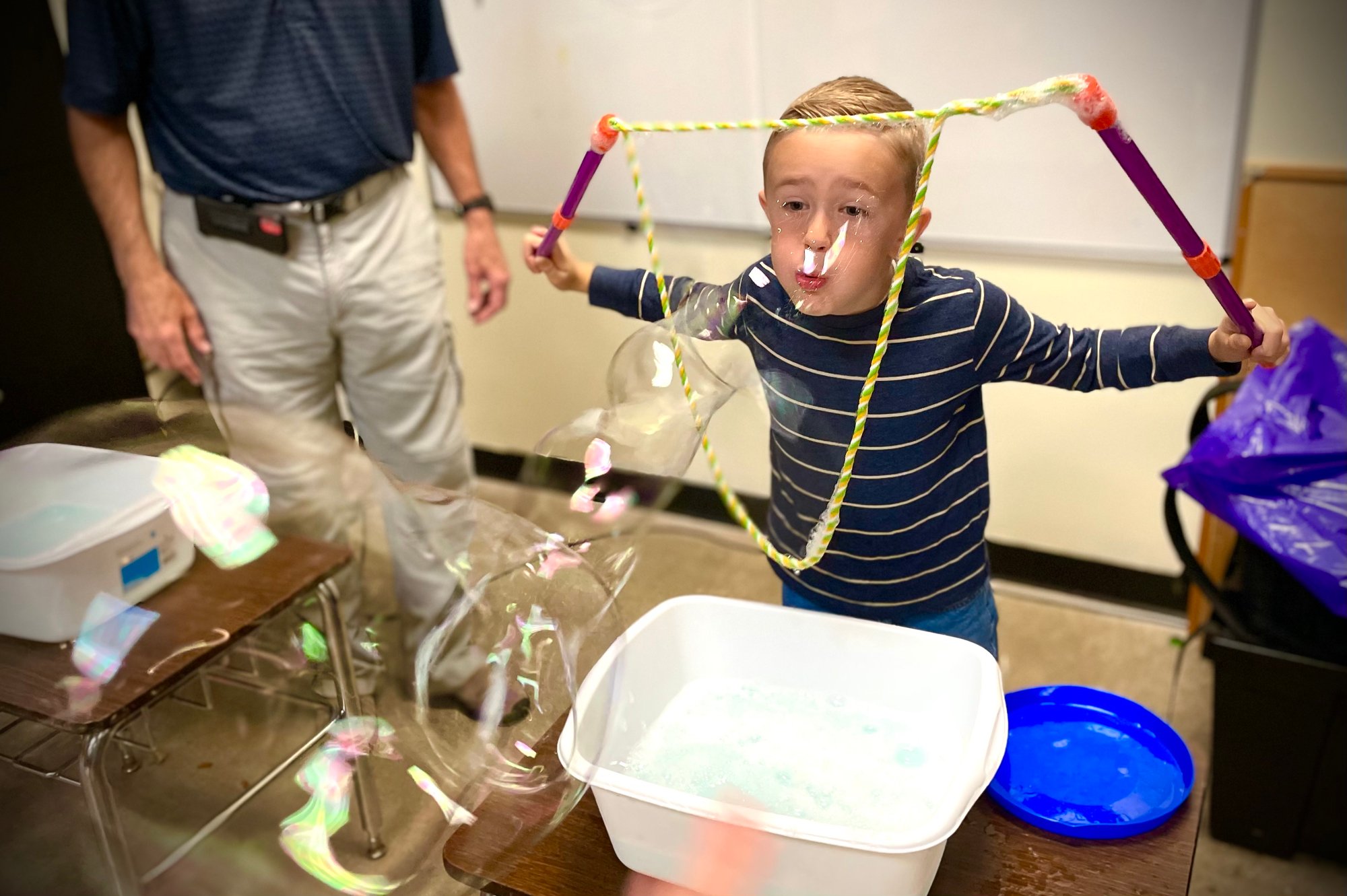James_science bubbles